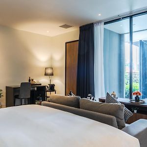 Walton Suites Sukhumvit